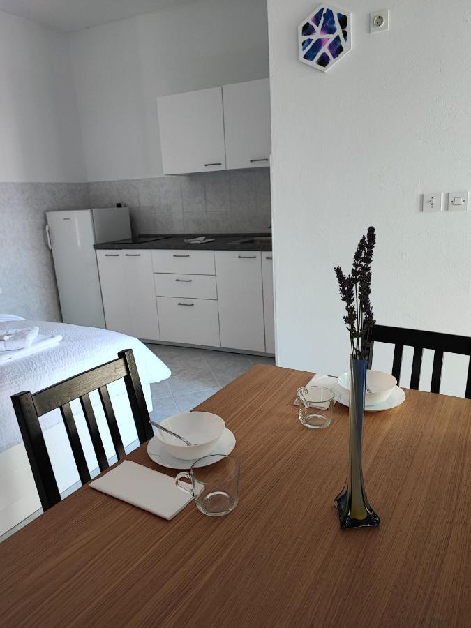 Apartments Frank シロ エクステリア 写真