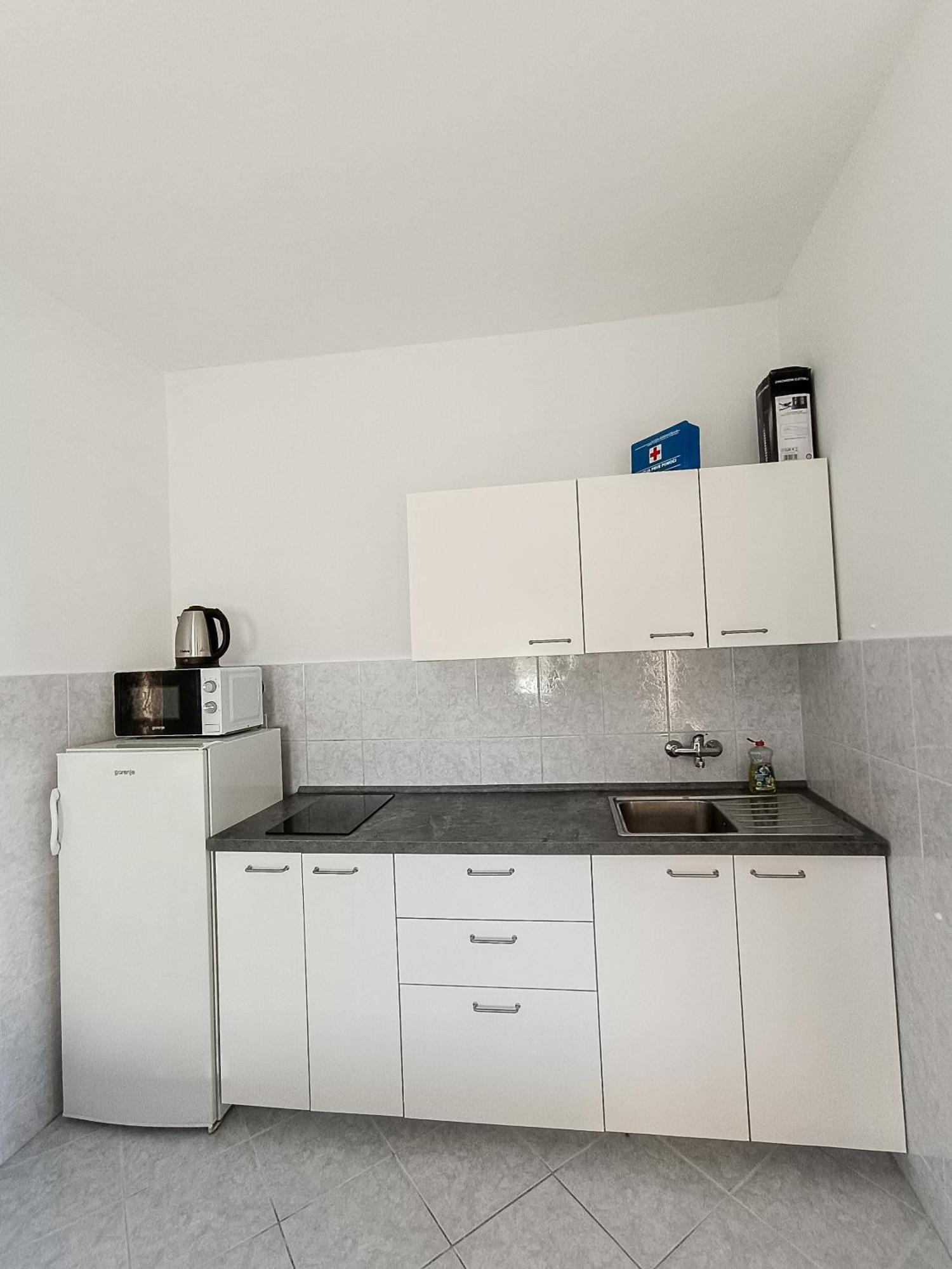 Apartments Frank シロ エクステリア 写真