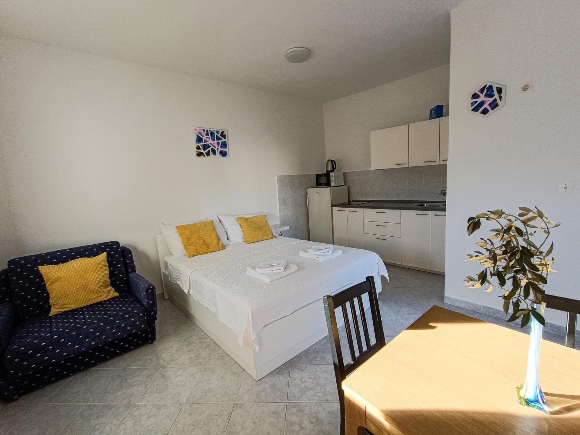 Apartments Frank シロ エクステリア 写真